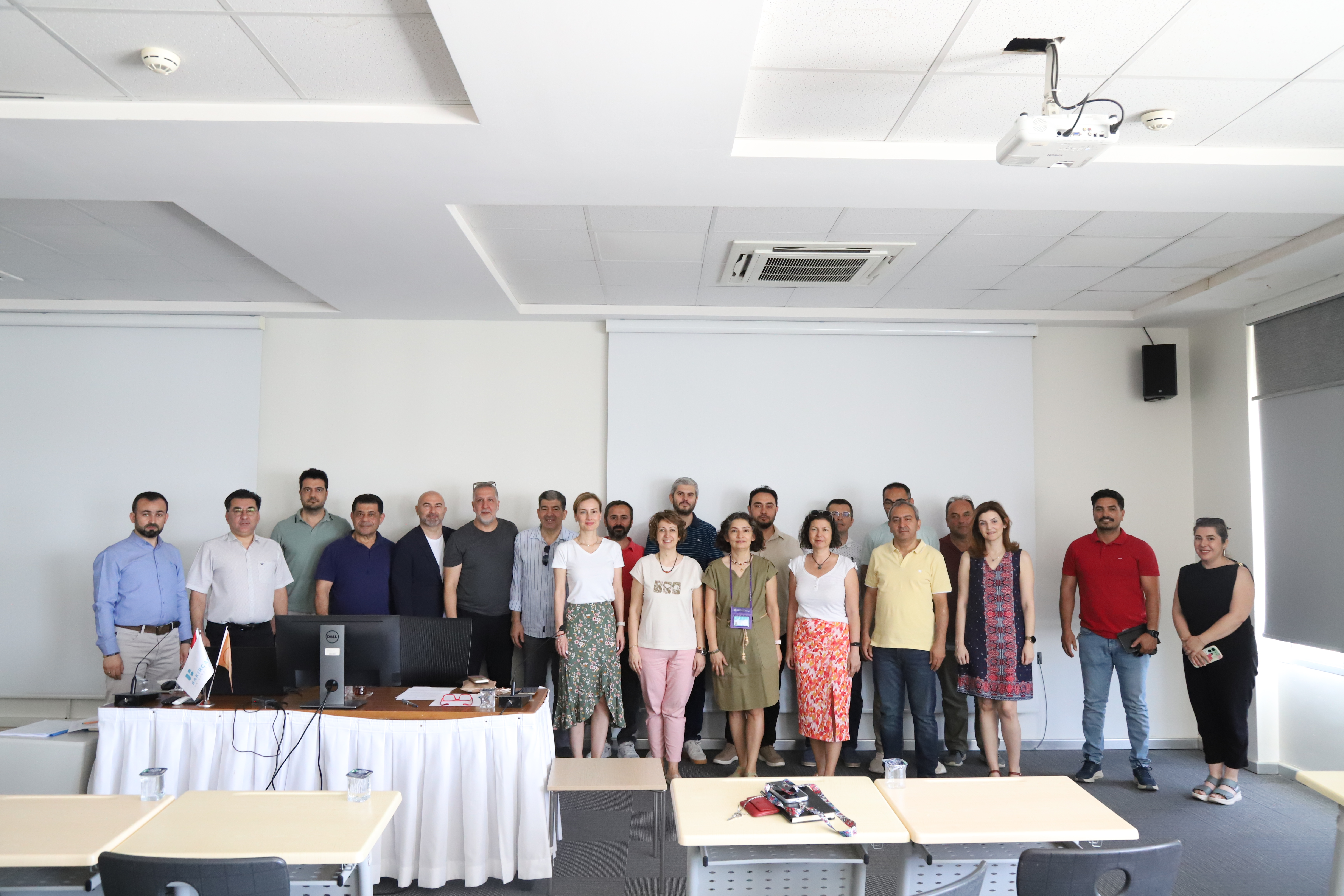 Lisansüstü Eğitim Enstitüsü 2025-2026 Akademik Yılı Hazırlıkları Kapsamında Enstitü Kurulu Toplantısını Gerçekleştirdi